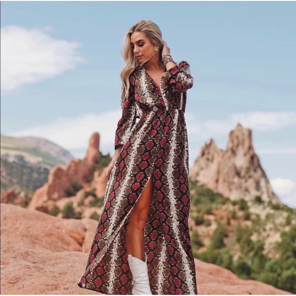 BuddyLove Snakeskin Maxi Dress‎ Fall Boho Western Slit Long Sleeve Maxi Size M